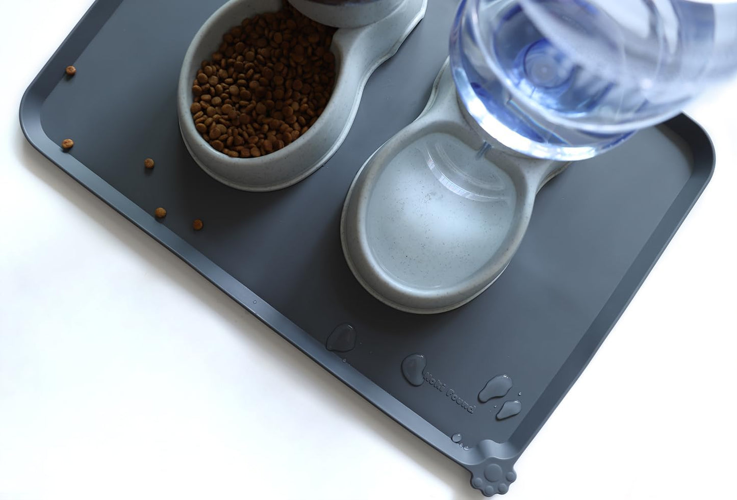 Large Non-Slip Silicone Pet Feeding Mats - Waterproof Dog and Cat Bowl Placemat for Floors