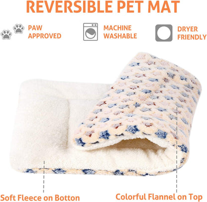 Ultra Soft Dog Crate Pad with Reversible Fleece, Washable Pet Bed Featuring Cute Star Print for Dogs and Cats, 21 x 12 Inch, Brown